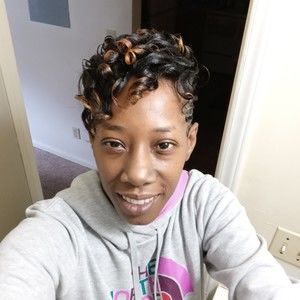 Meet your Posher, Tiffany